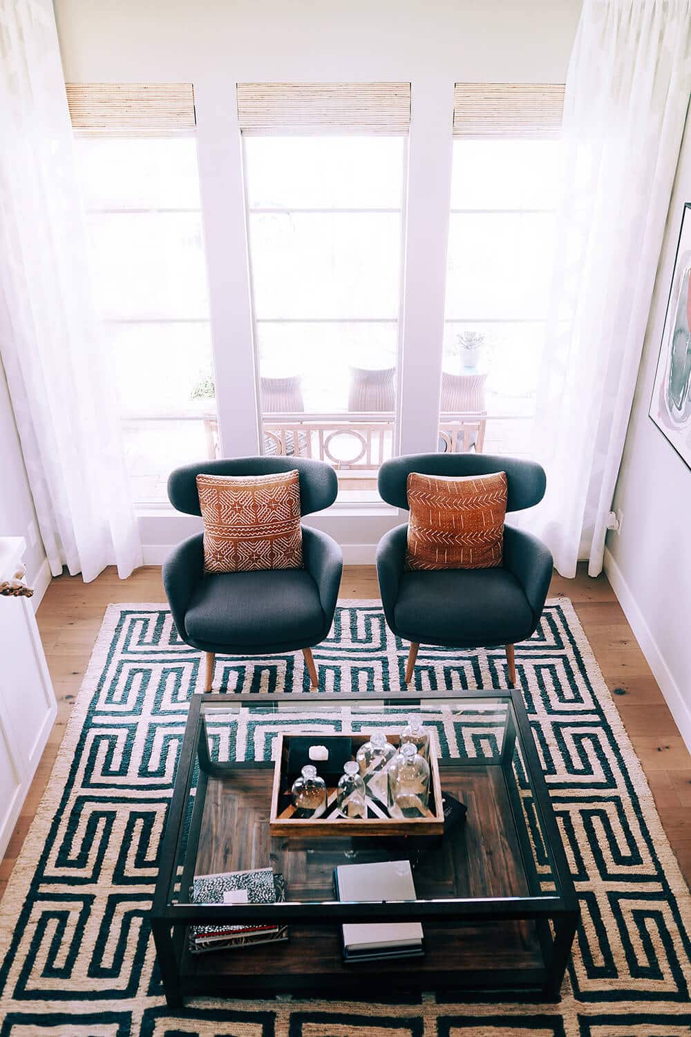 Mid-century modern we wnętrzach: styl z połowy wieku