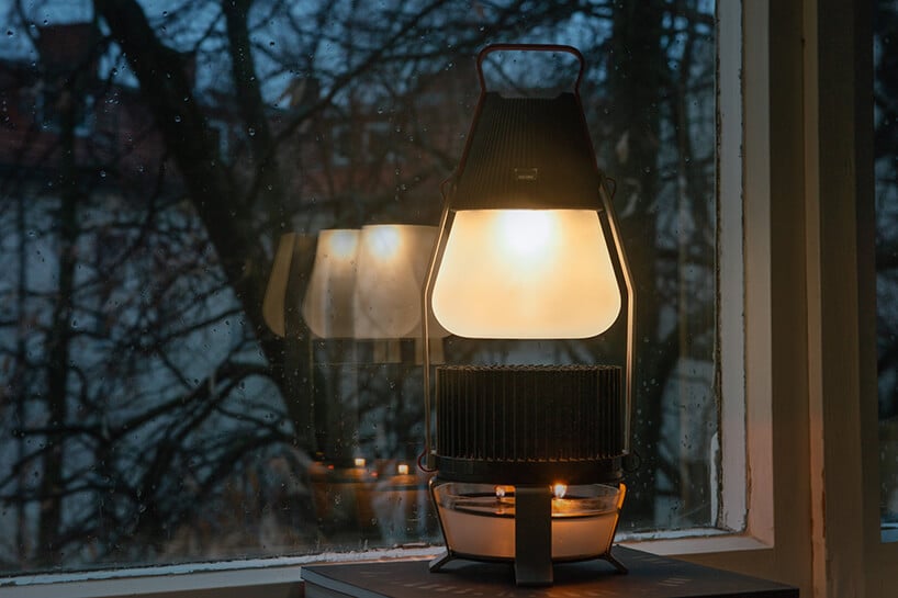 nowoczesna lampa w kształcie jajka z górnym elementem świecącym