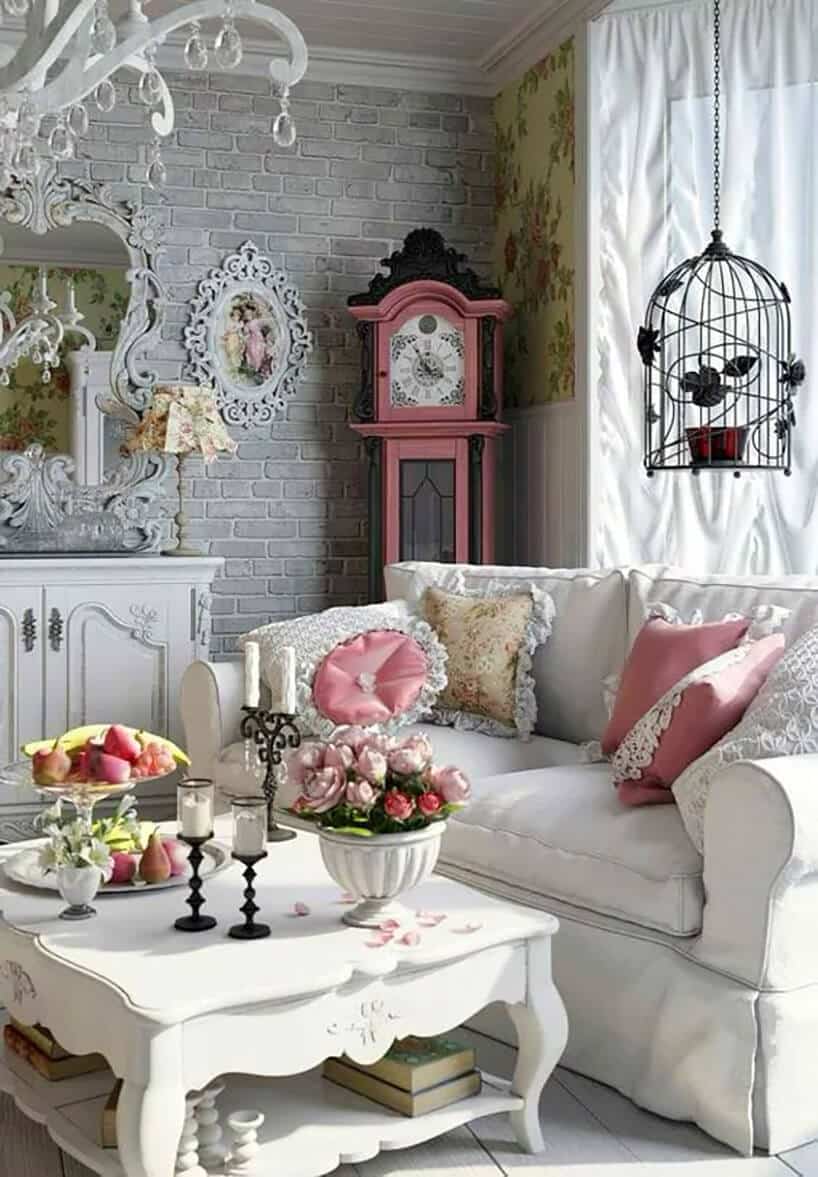 Nie tylko dla romantyków: jak urządzić wnętrze w stylu shabby chic?