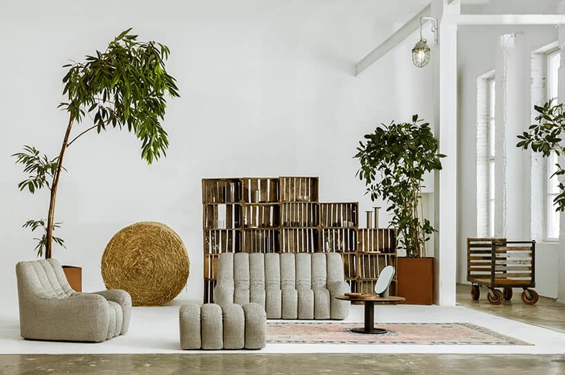 szara sofa pufa i fotel z kolekcji Wadi od Nobonobo projektu Tomka Rygalika