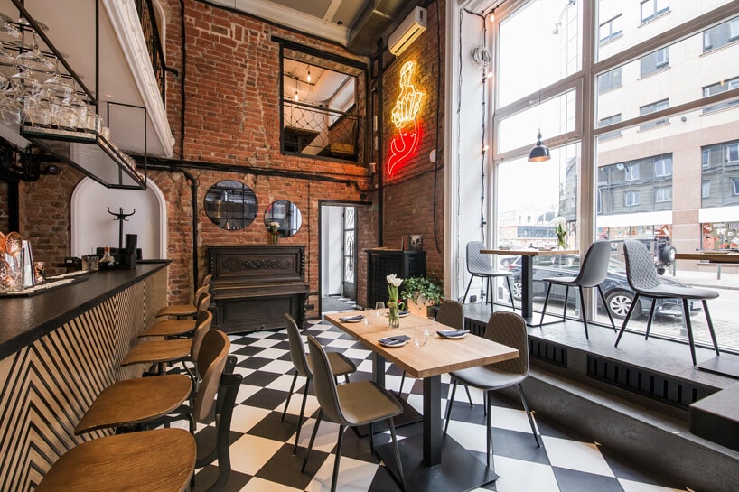 wnętrze restauracji w restauracji Gruby Josek w stylu lat 20