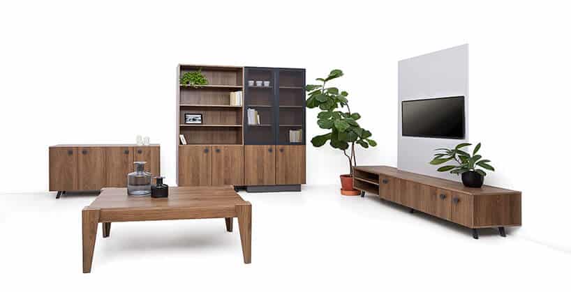ciemne meble skrzyniowe z kolekcji Dots od Furniture Concept